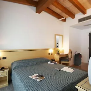 Mary 3* Venecia