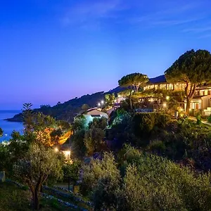 hotel-baia-imperiale-campo-nellelba.it-tuscanyhotel.com/